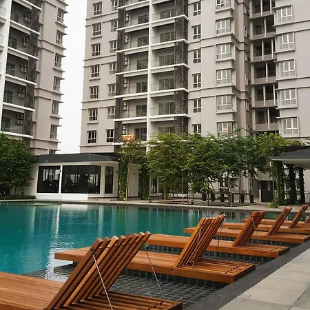 Comfy Abode At Transport Hub, Tbs Apartment Kuala Lumpur Exterior photo