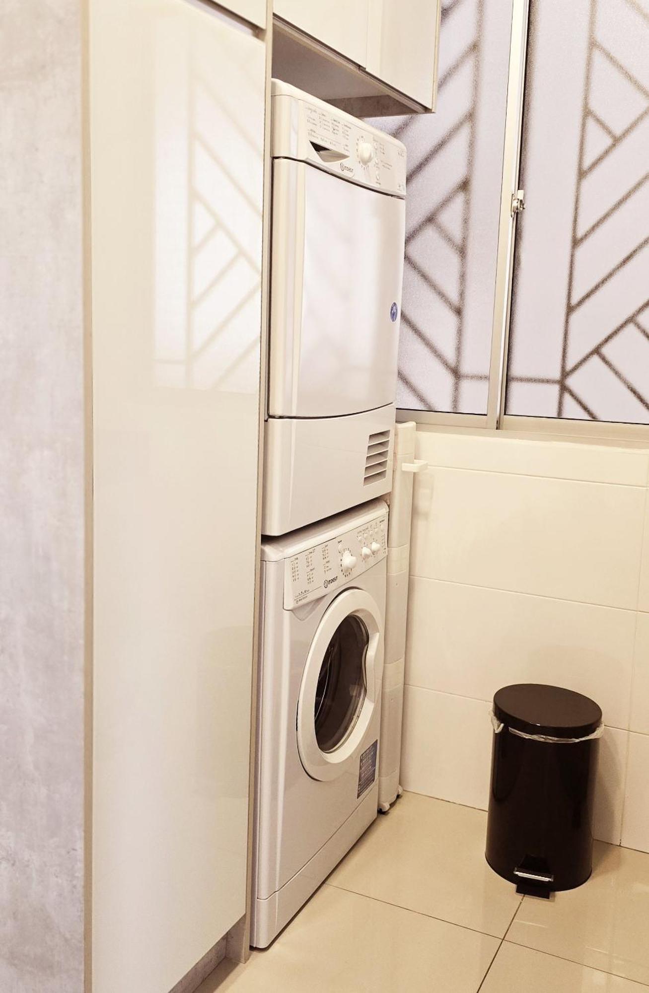 Apartment Comfy Abode At Transport Hub, Tbs *